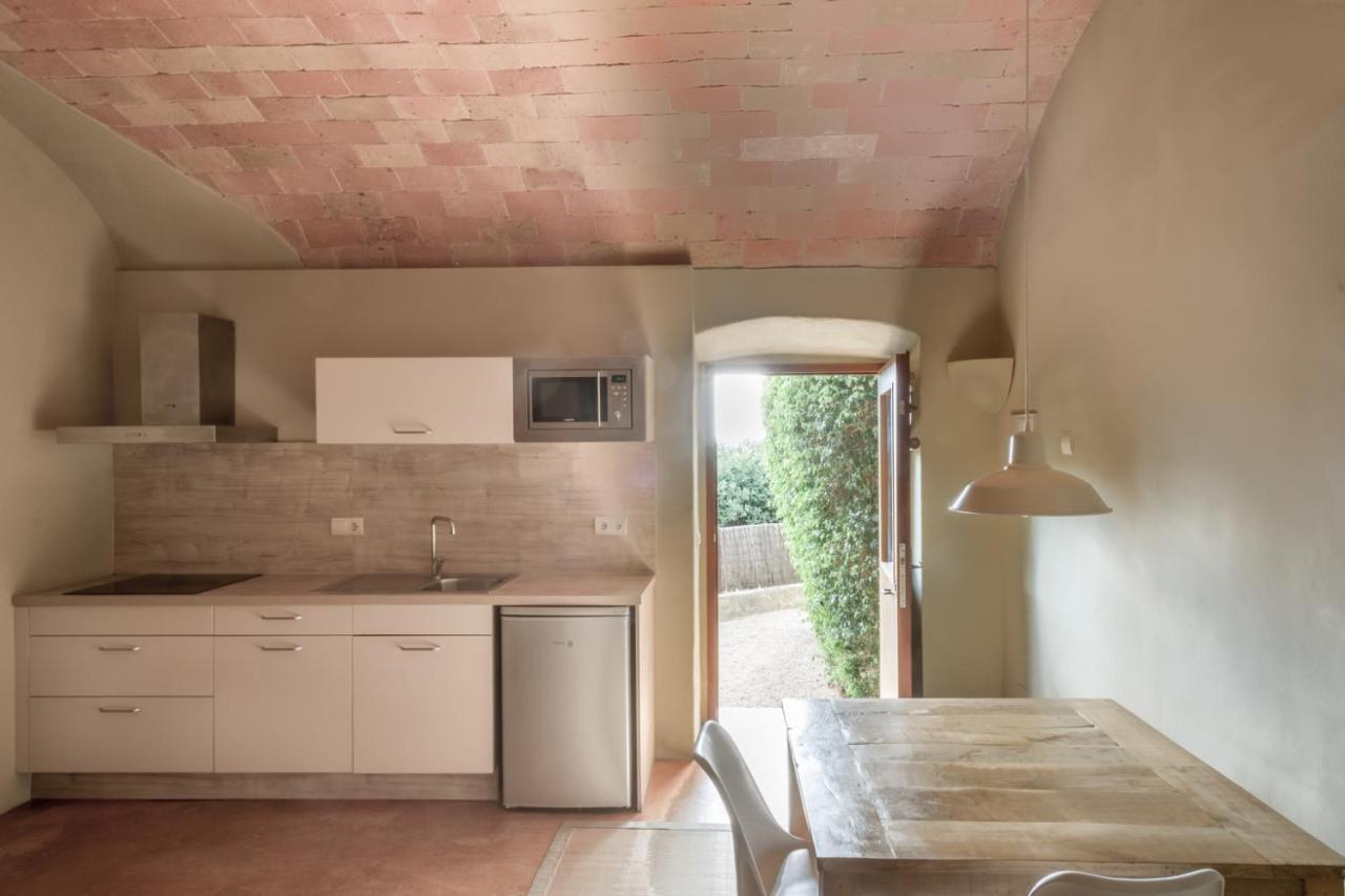 Apartamentos En La Rectoria De Regencós Kültér fotó